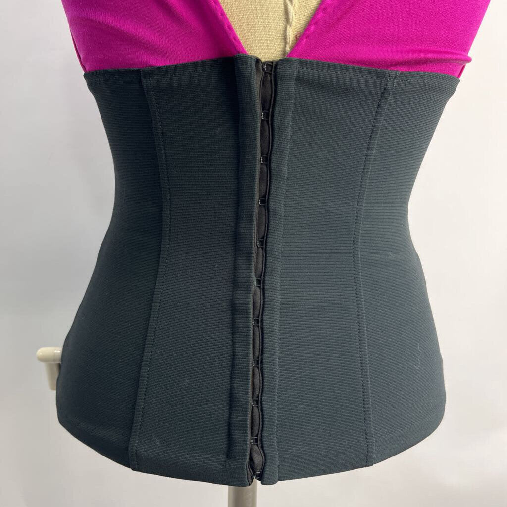 Maria Bianco Nero Sleeveless Shirt