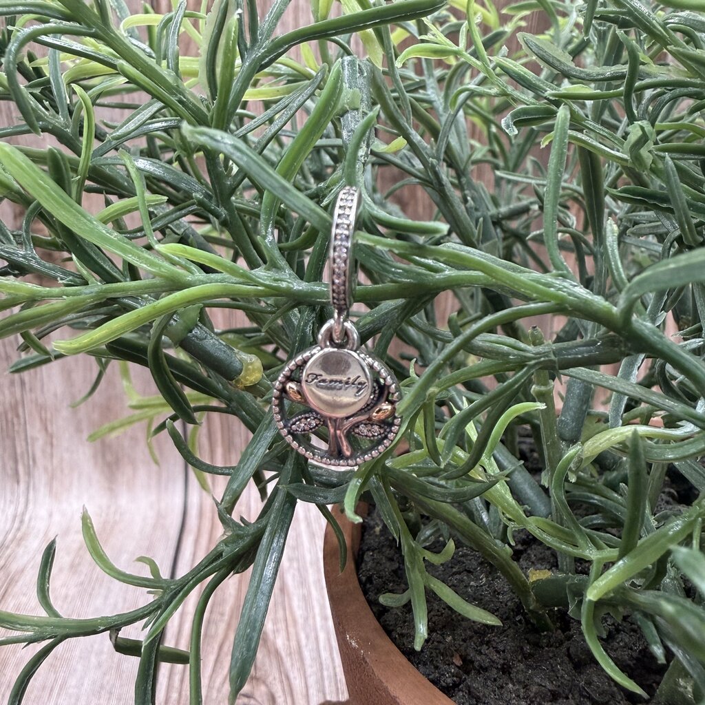 Pandora Family Tree Dangle Charm