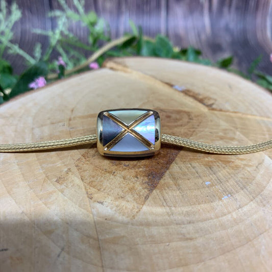 14k & Mother of Pearl Necklace