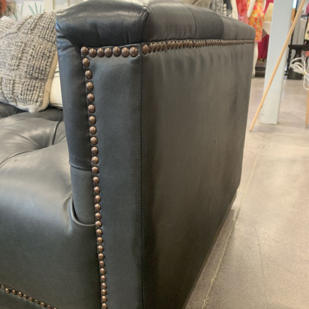 Maxx Leather Sofa