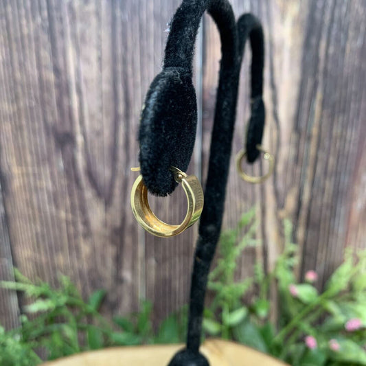14k Huggie Hoop Earrings