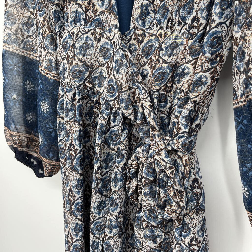 BTFL-Life L/s Floral Wrap Dress
