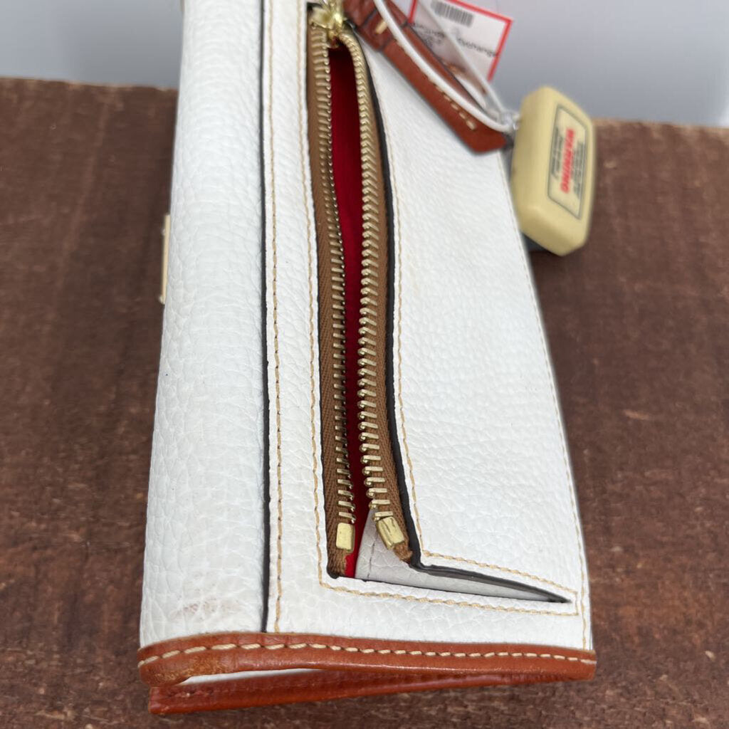 Dooney & Bourke Wallet