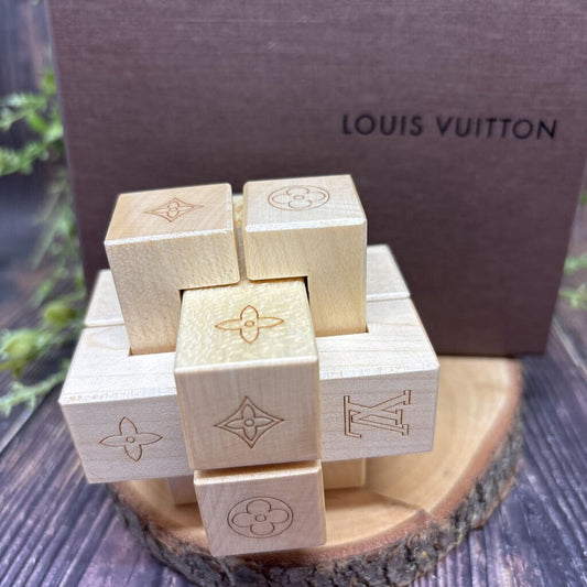 Louis Vuitton Le Pateki Puzzle