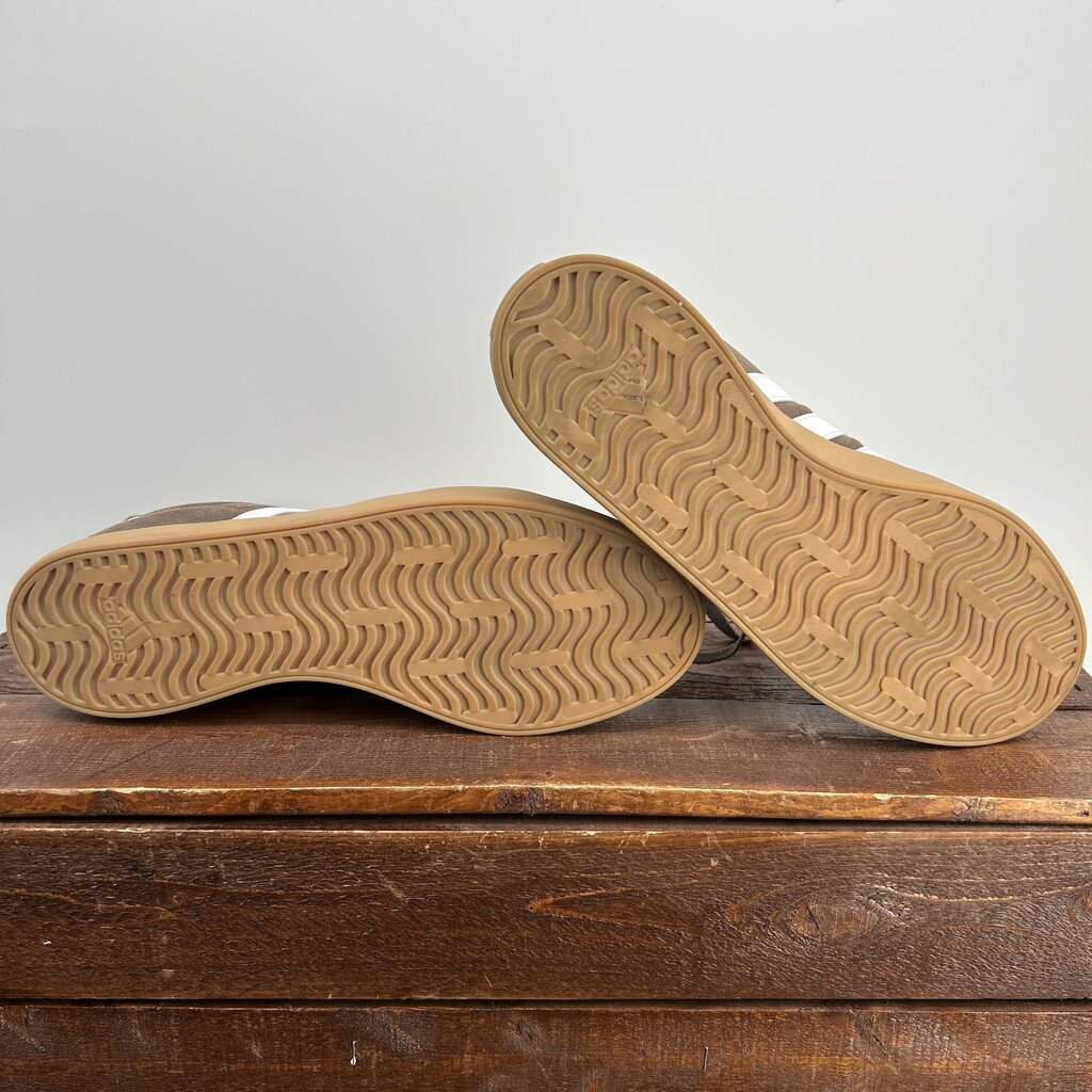Adidas Suede Sneaker