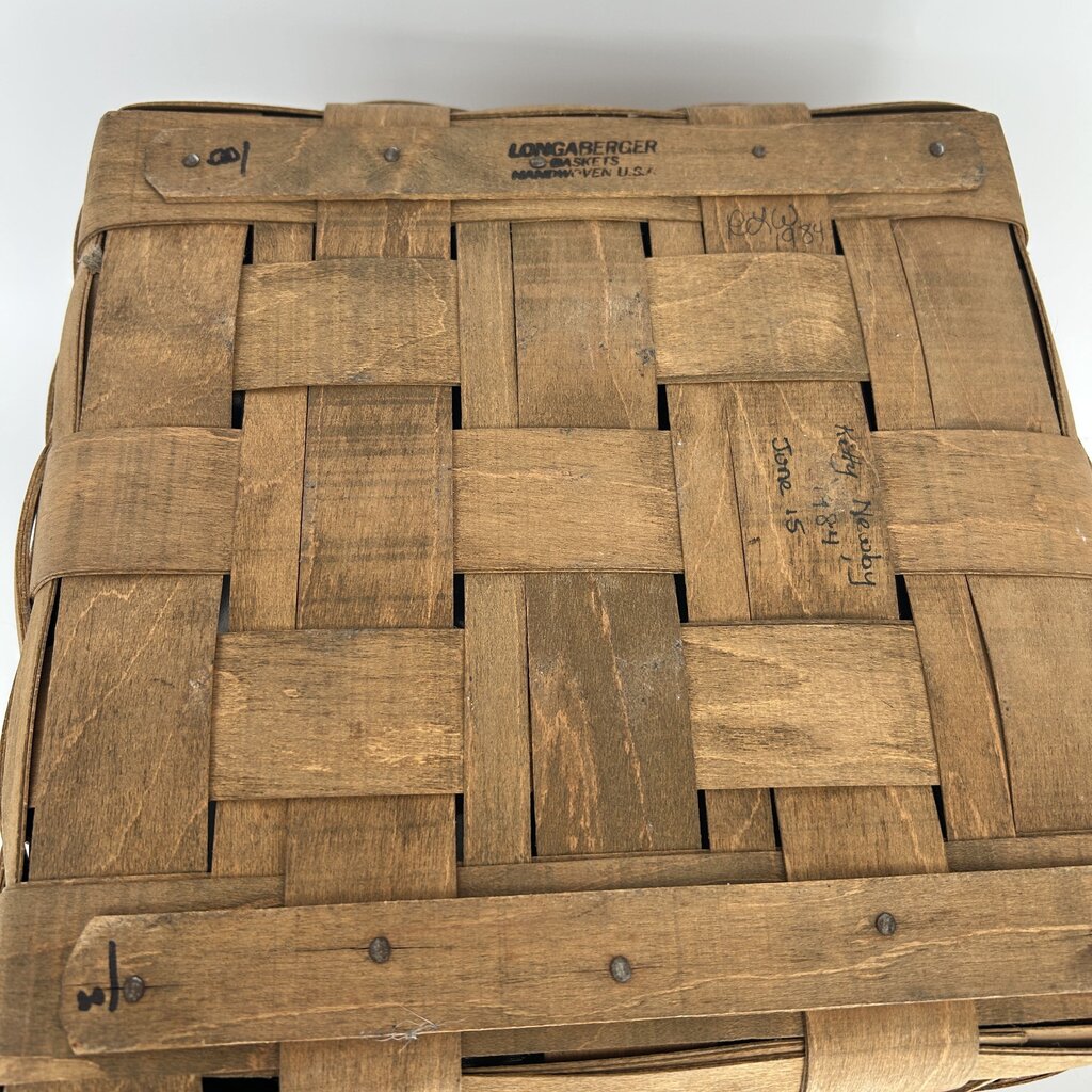 Longaberger Basket w Floral Lid