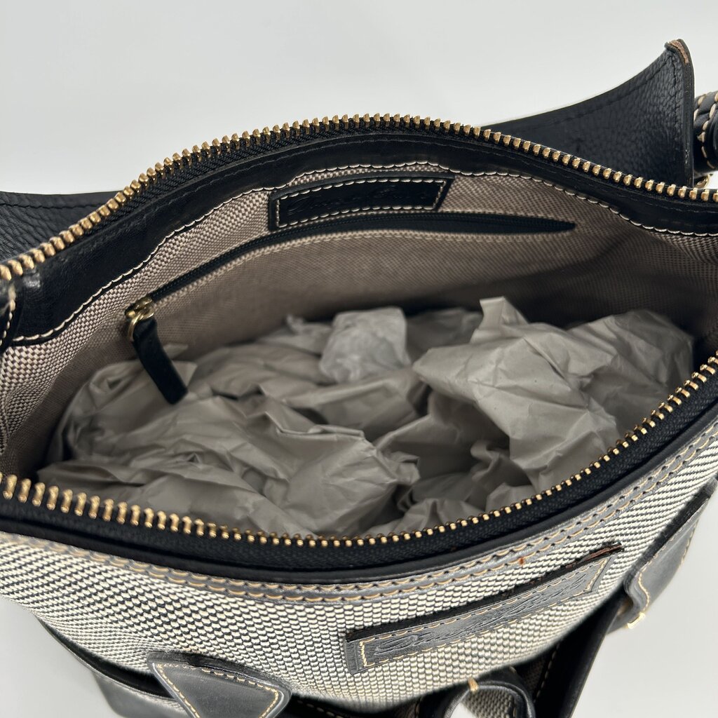 Dooney & Bourke Handbag