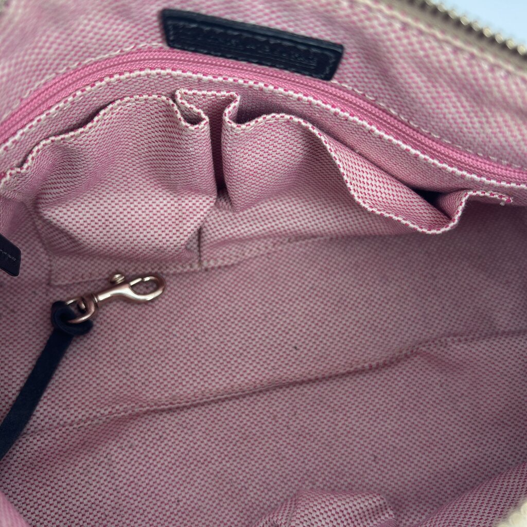 Dooney & Bourke Shoulder Bag