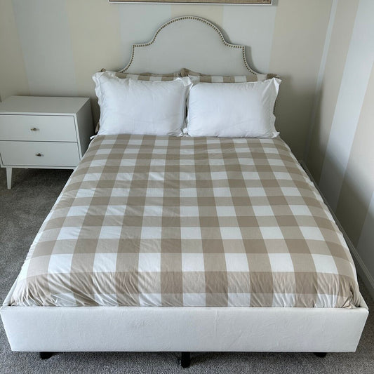 Full Size Bed, Mattress & Comforter Set