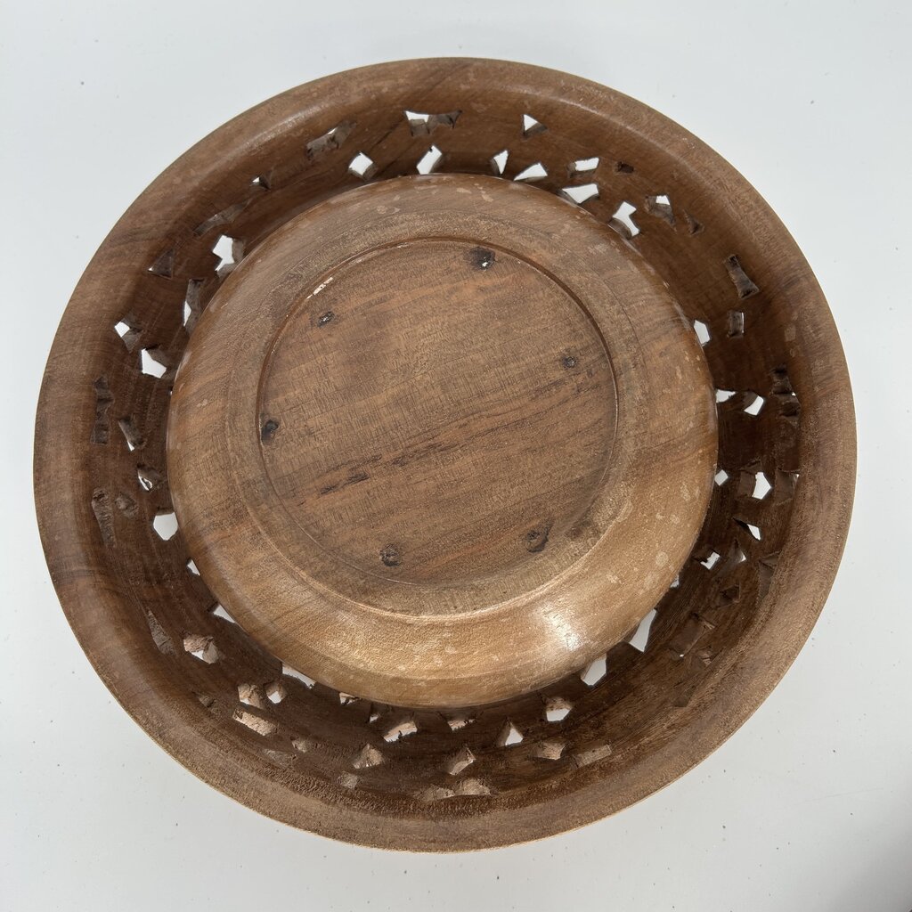 Ornate Leaf Carved Fruit Bowl