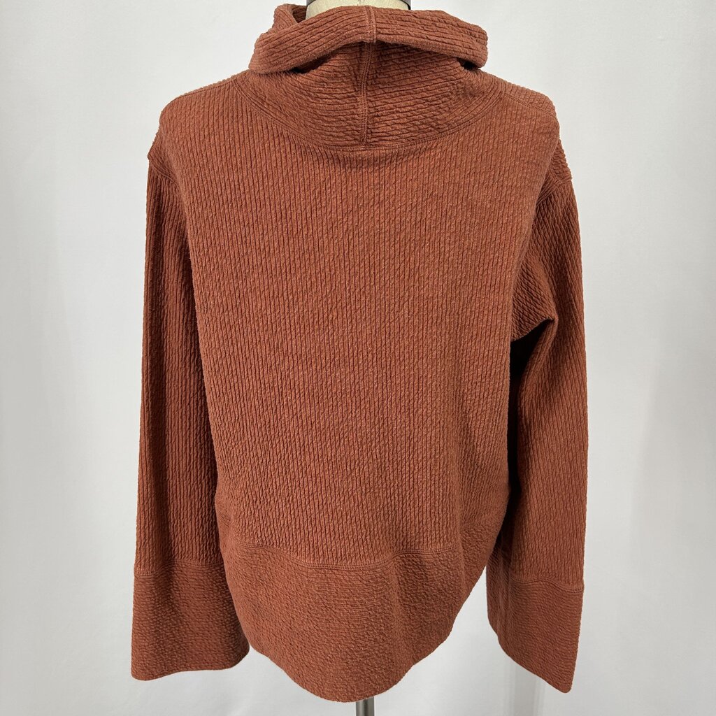 Lululemon Pullover