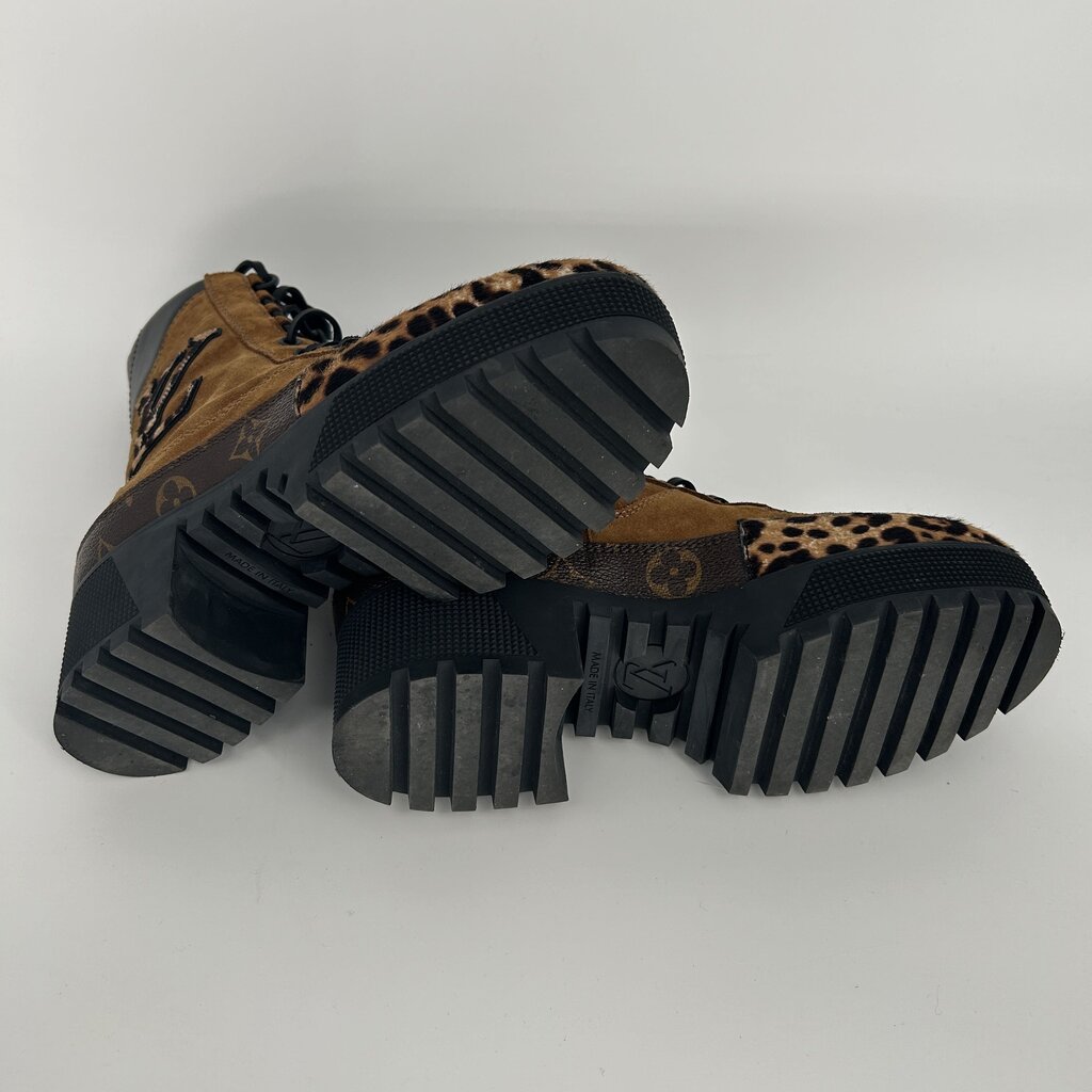 Louis Vuitton Laurette Platform Desert Boots