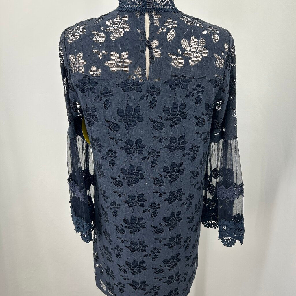 Entro L/s Floral Lace Dress