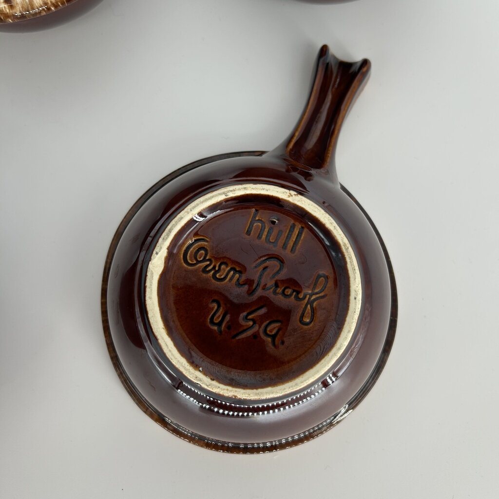 Hull Drip Handled Bowl Set