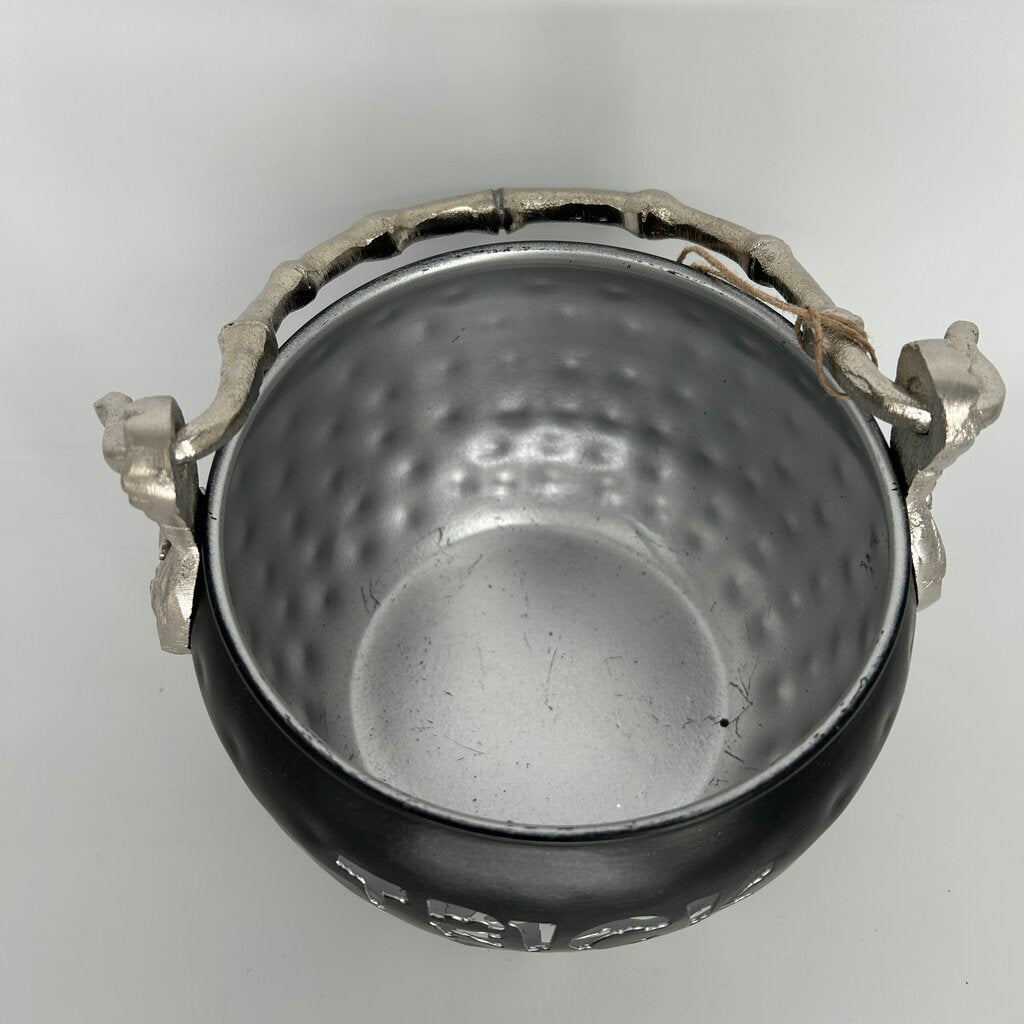 Metal Cauldron w/ Handle