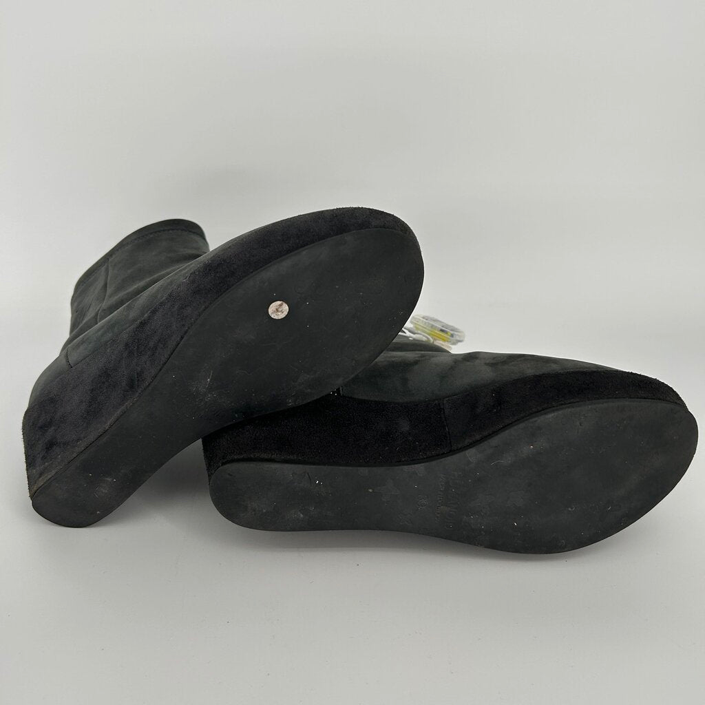 Humanoid Suede Boots