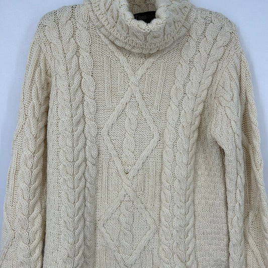 Iris Crafts Sweater