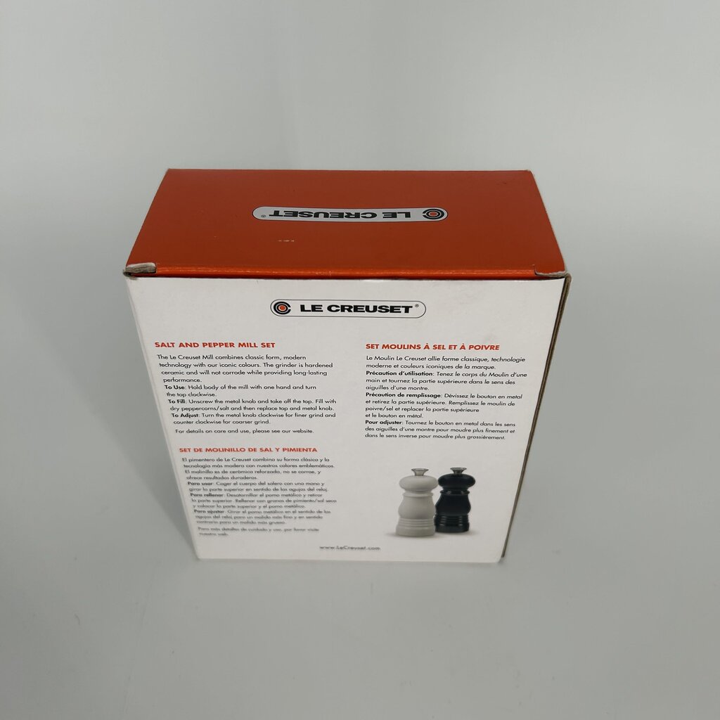 Le Creusewt S/P Shaker Set