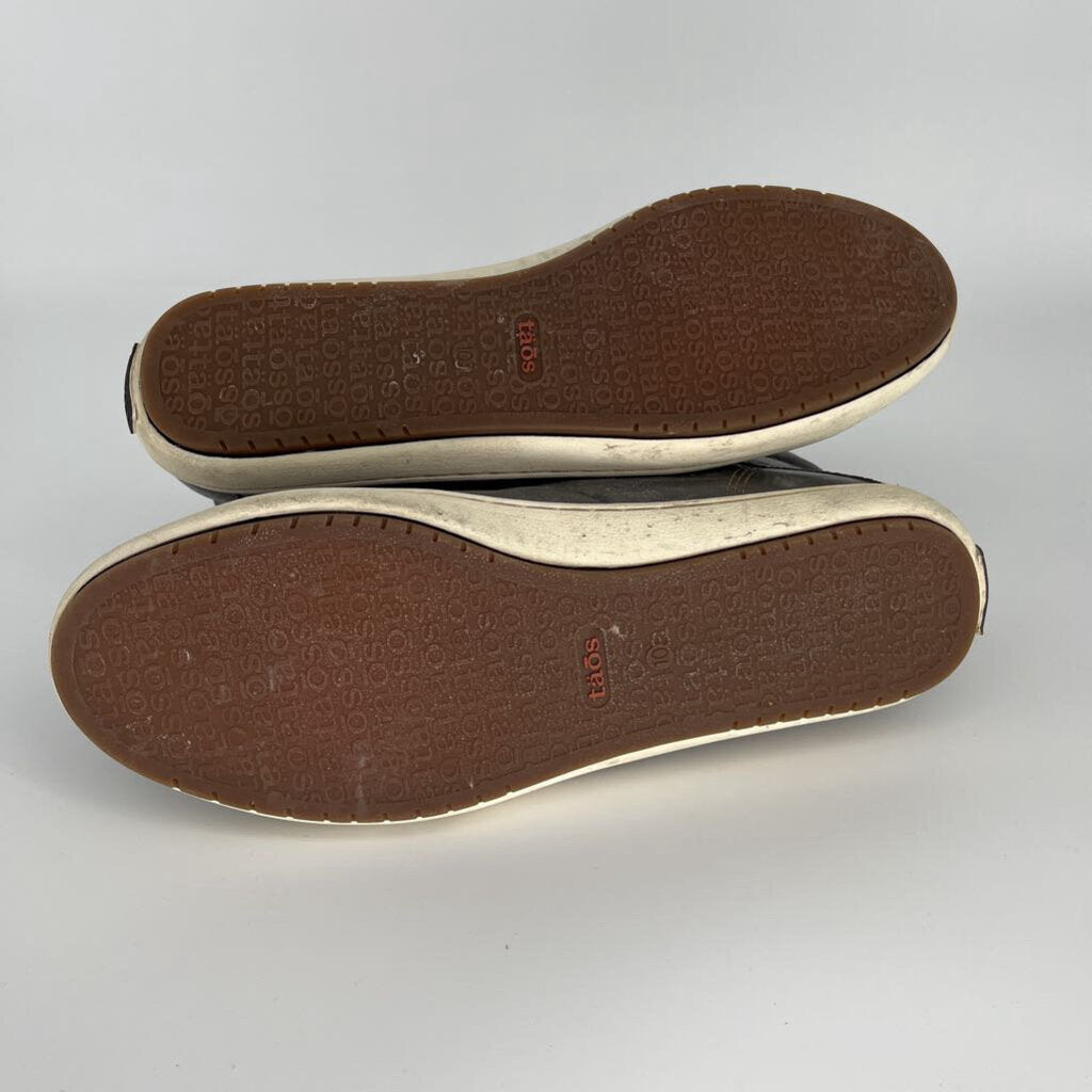 Taos High Top Sneakers