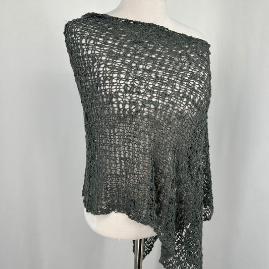 Lani Lau Poncho