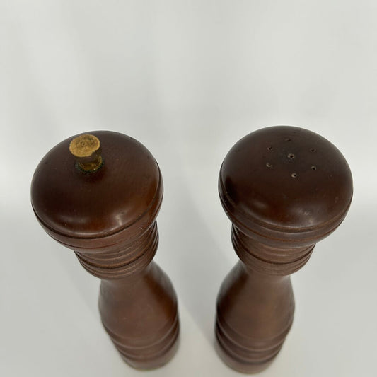 Wooden S&P Shaker Set