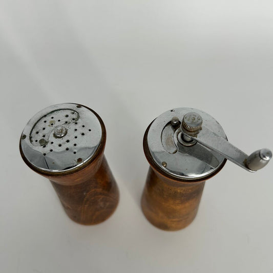 Wooden S&P Shaker Set
