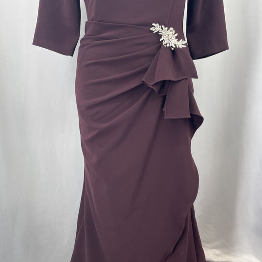 Jovani Off Shldr Gown
