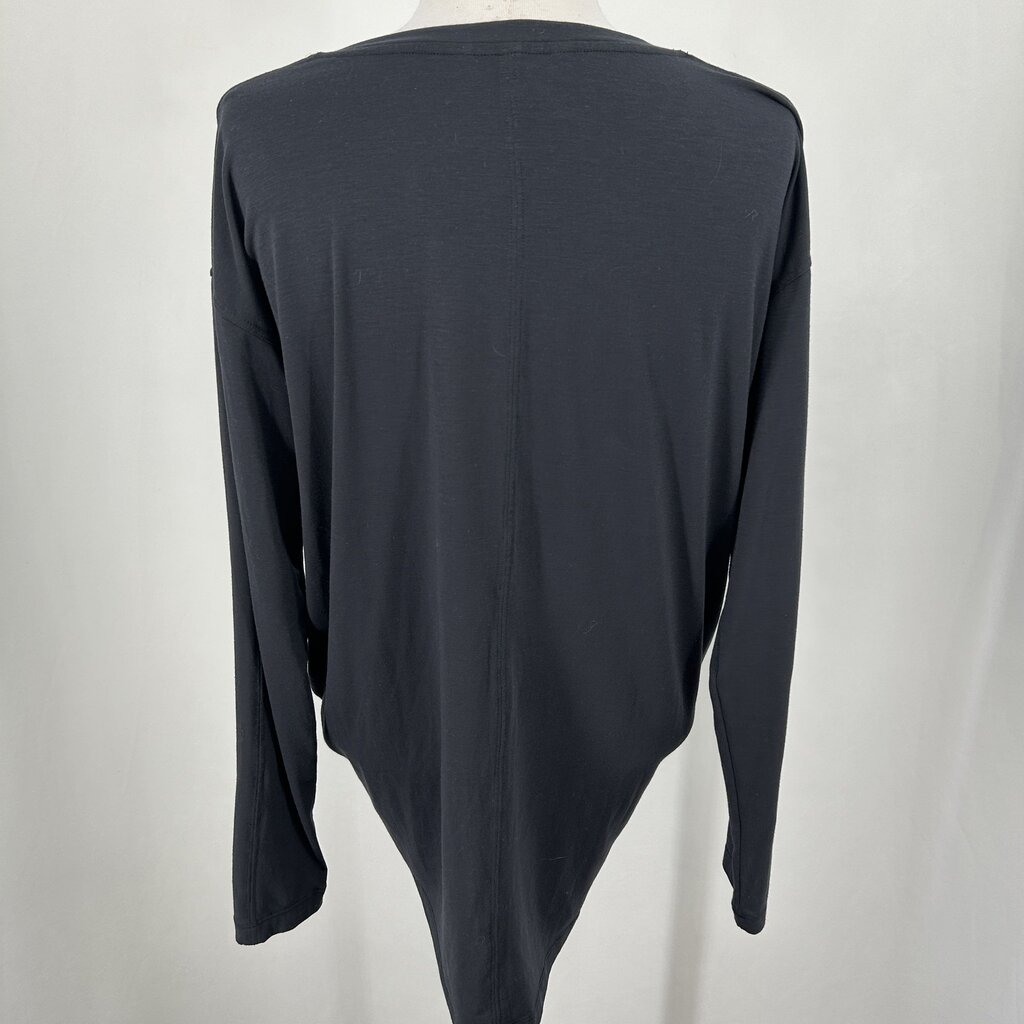 Athleta L/s Shirt