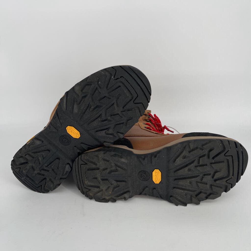 Ugg Adirondack Boots