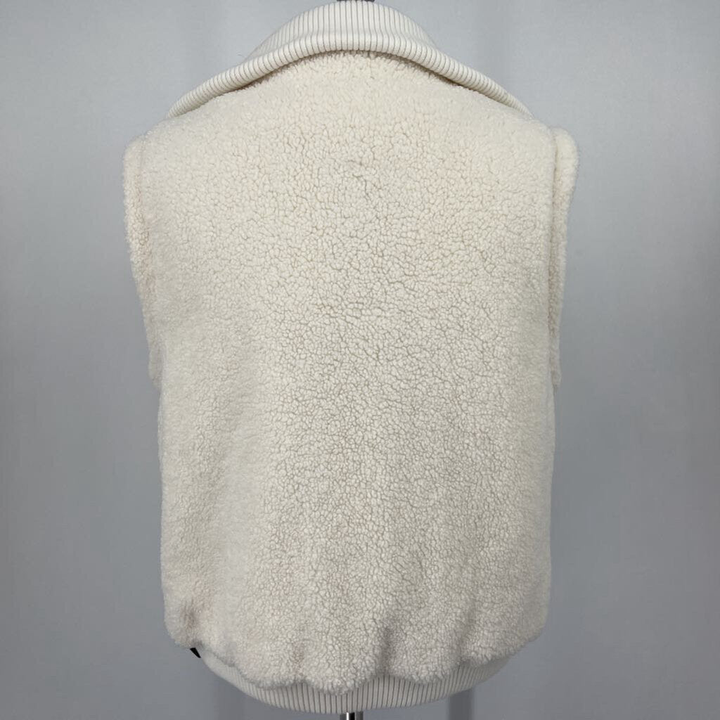 Draper James Sherpa Vest