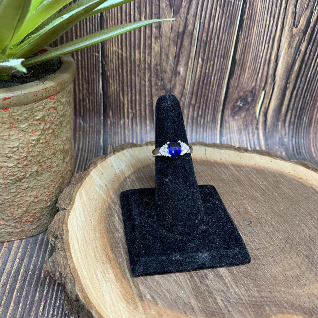 14K WG Sapphire & Diamond Ring