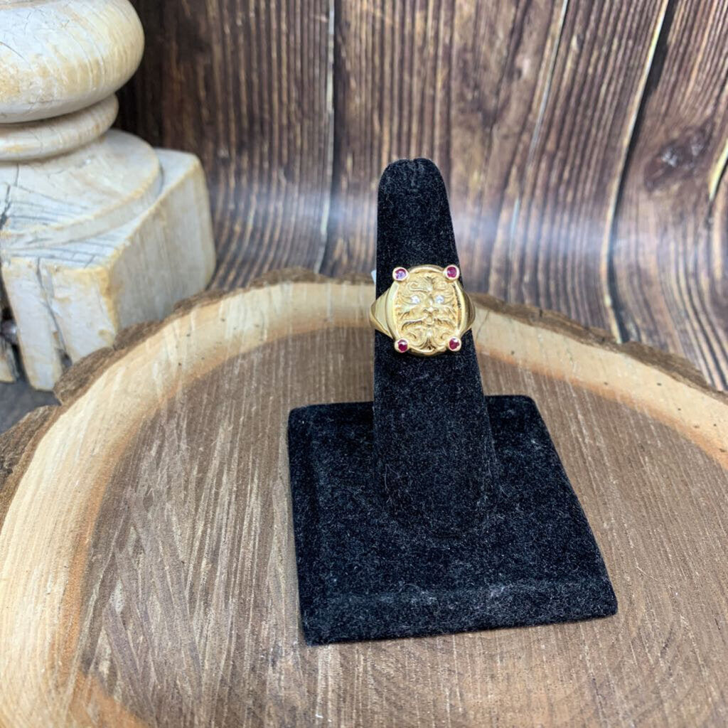 14K YG Lion Head Ring