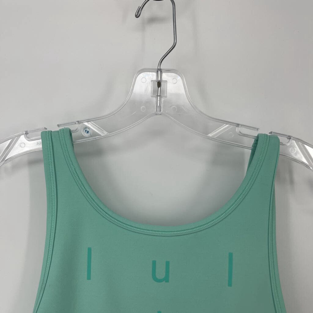 Lululemon crop Tank