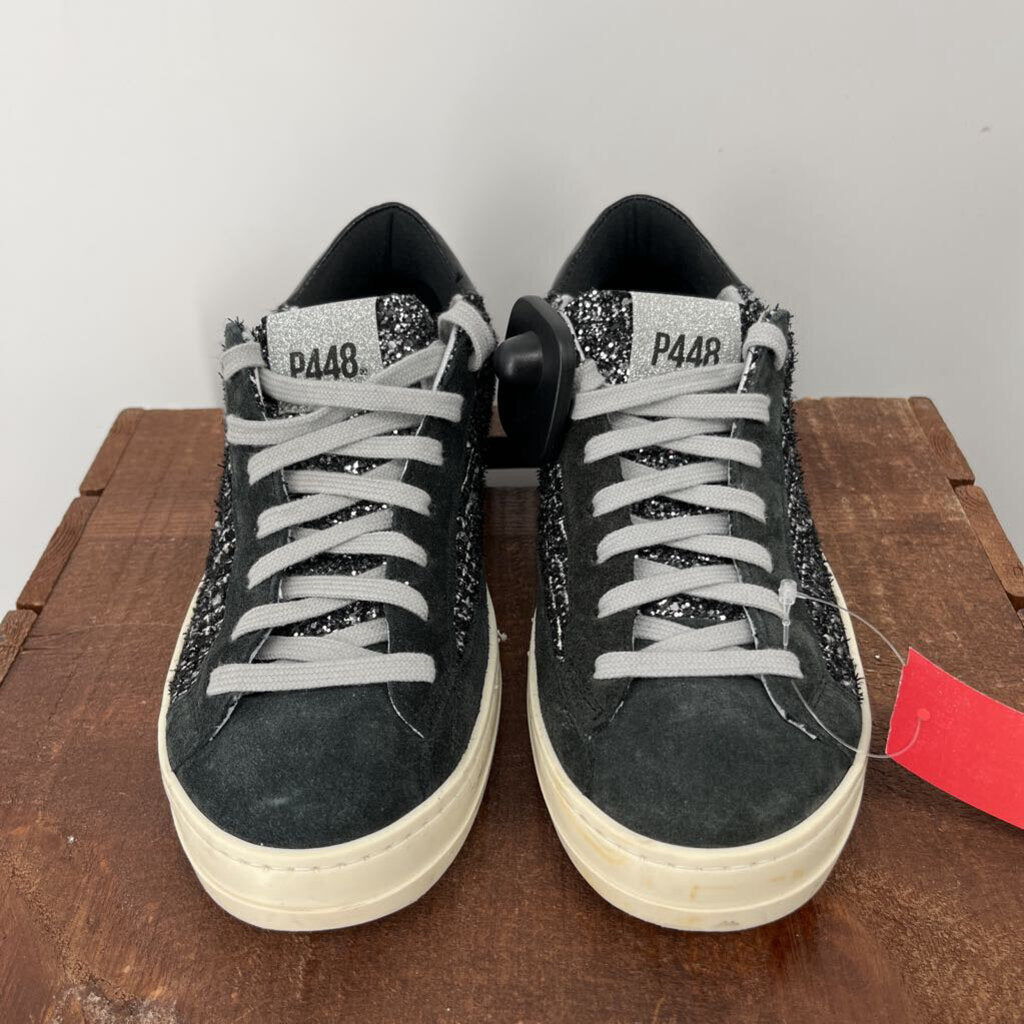 P448 Sneakers