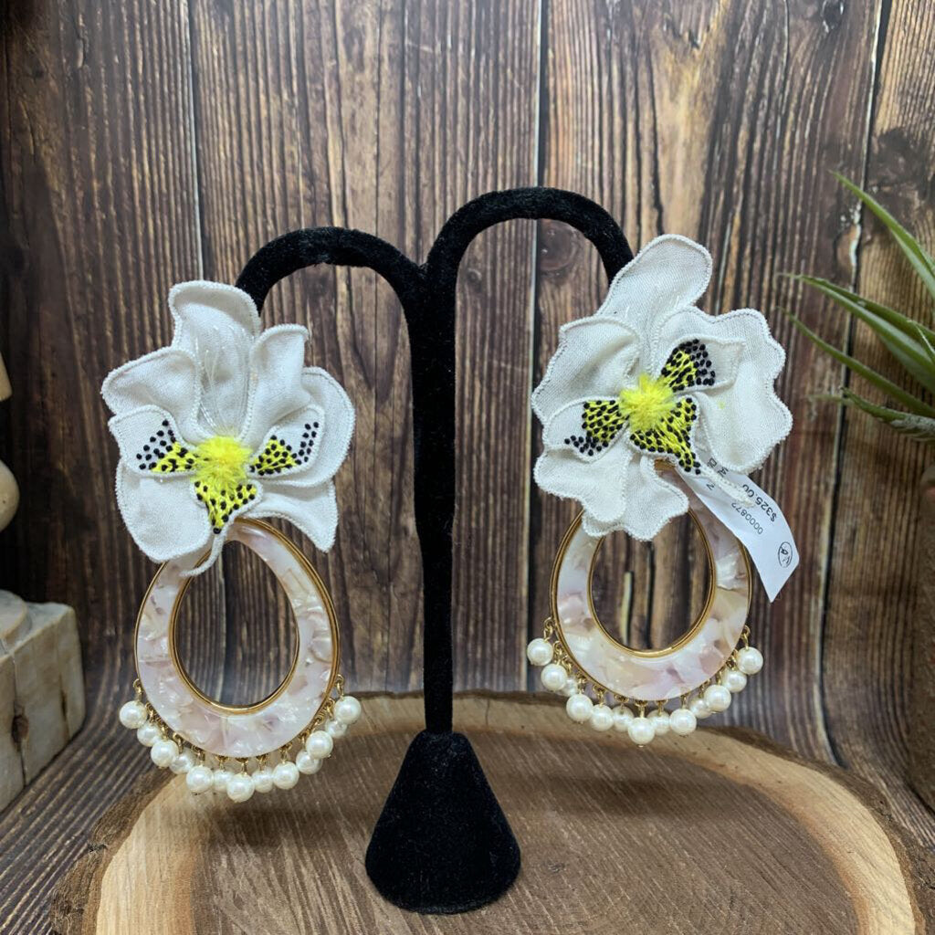 Mignonne Gavigan 'Orchid Swing' Earrings