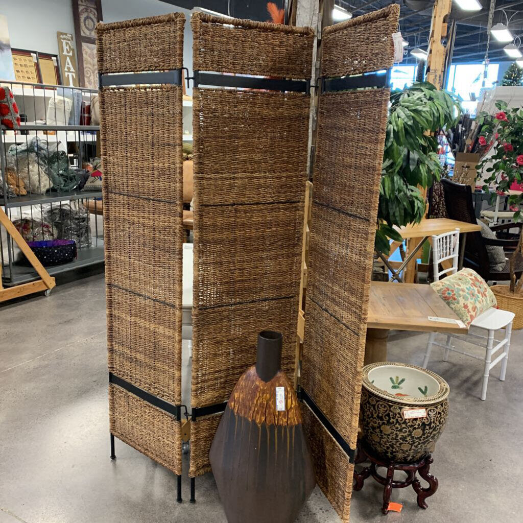 Rattan Screen