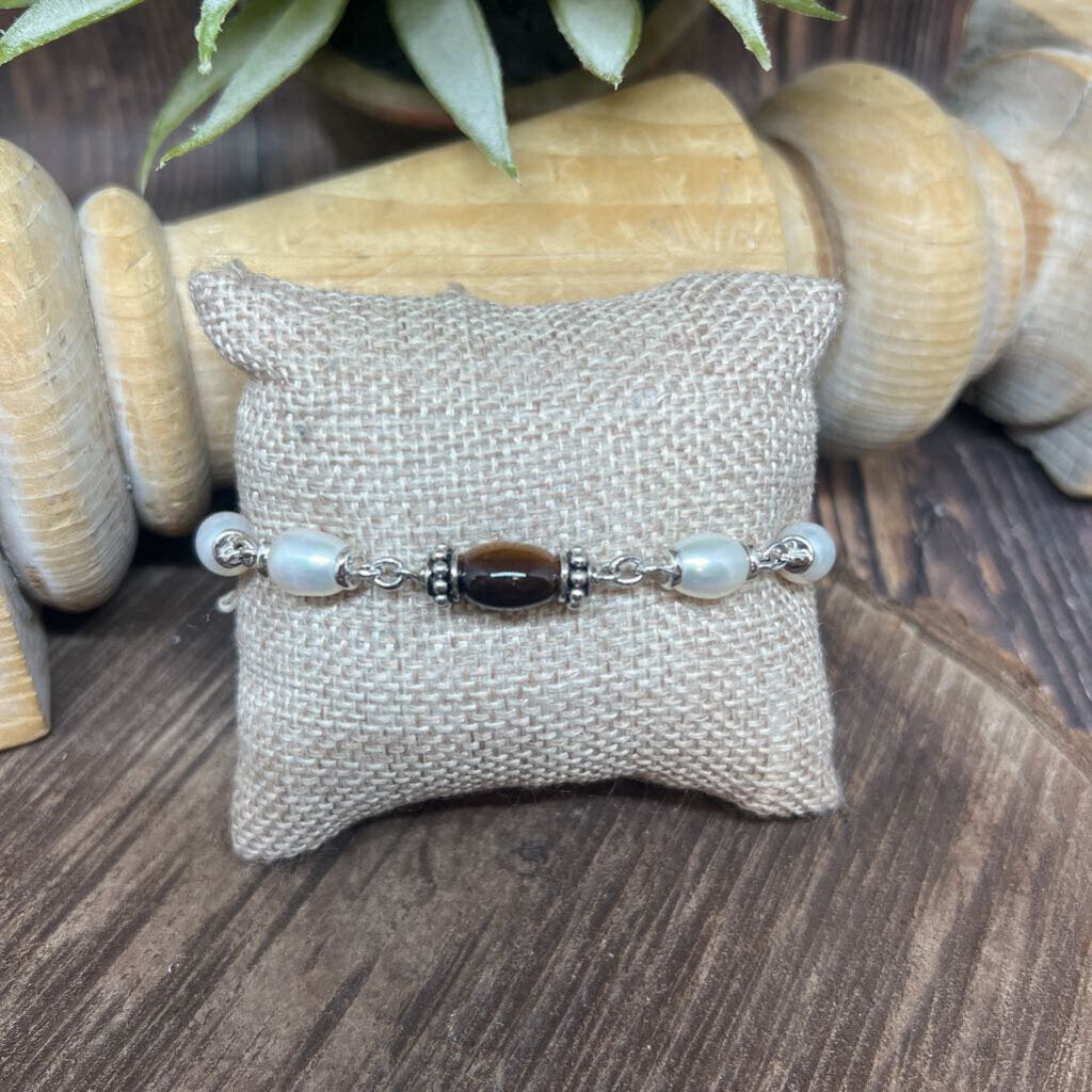 Honora Pearl Bracelet