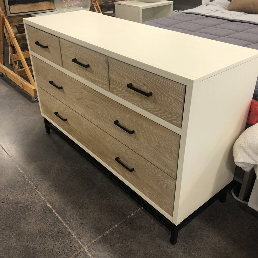 5 Drawer Dresser