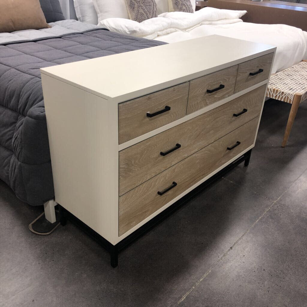 5 Drawer Dresser