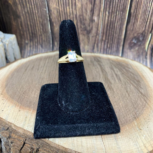 Baguette CZ 10k Ring