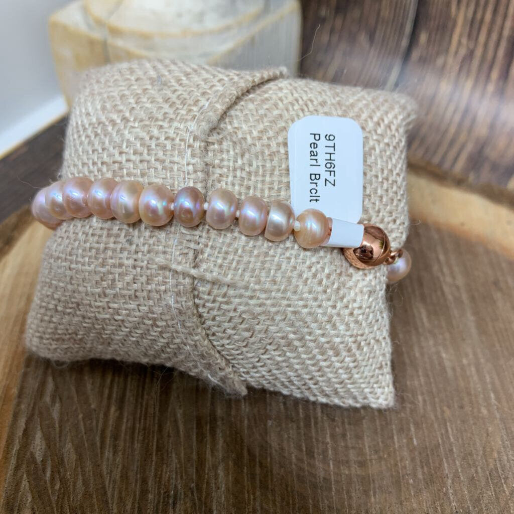 Pink Pearl Bracelet