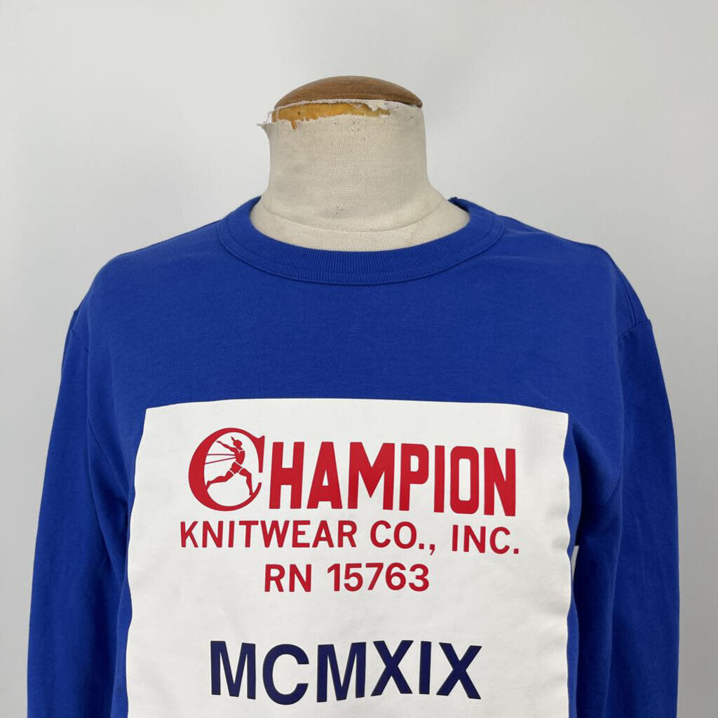 Champion Sweatshirt