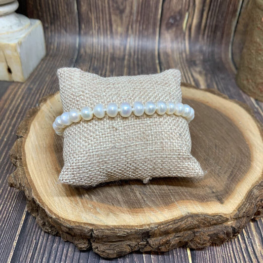 Cream Pearl Bracelet