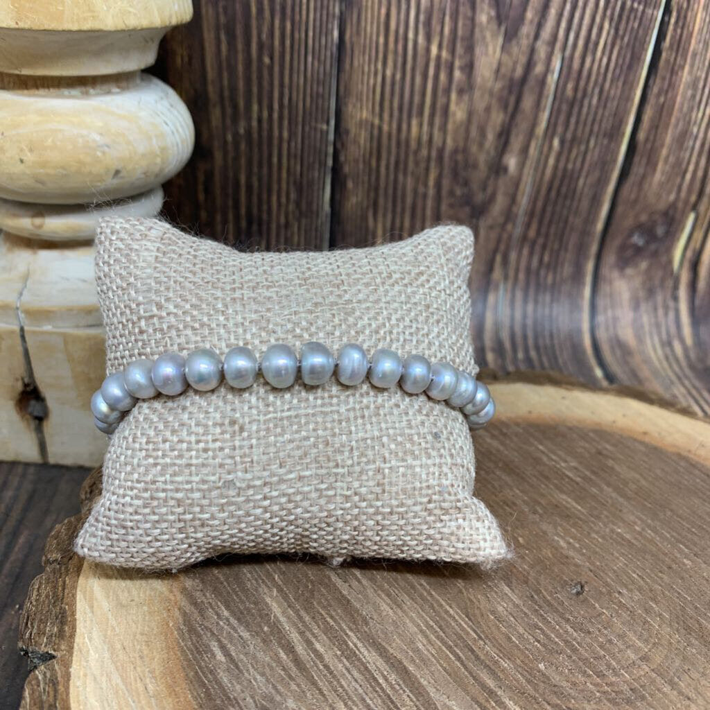 Silver Pearl Bracelet