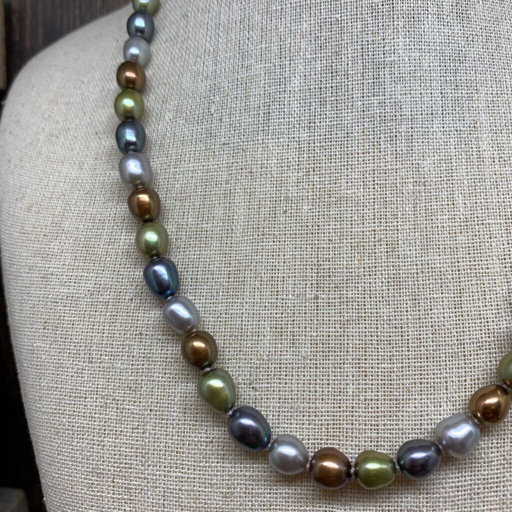 Freshwater Pearl Necklace