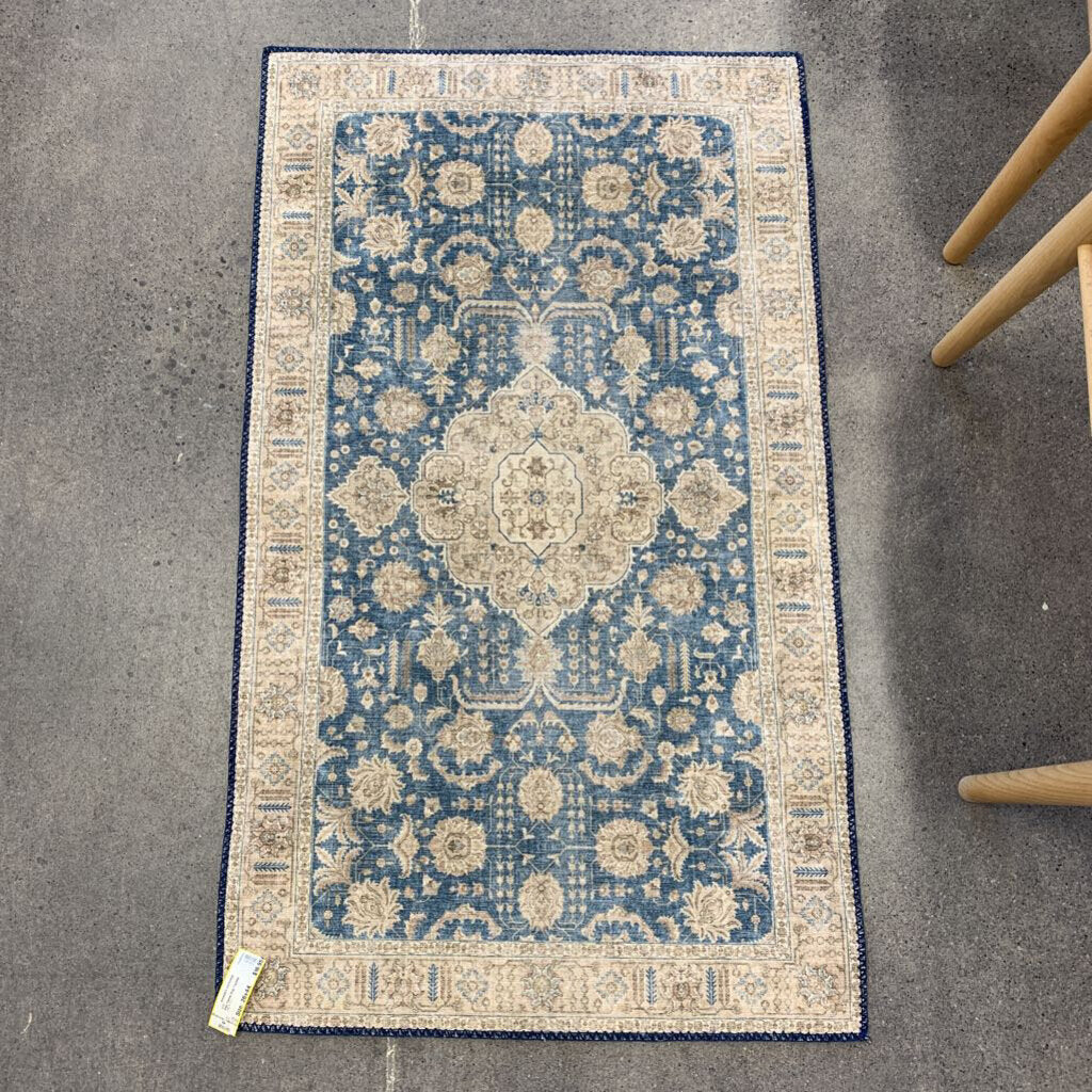 Print Throw Rug