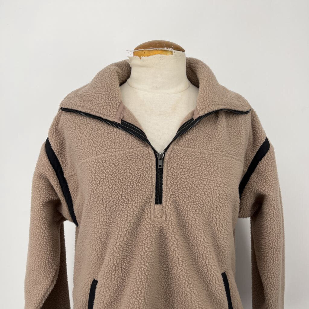 Thread & Supply Fleece pull-over