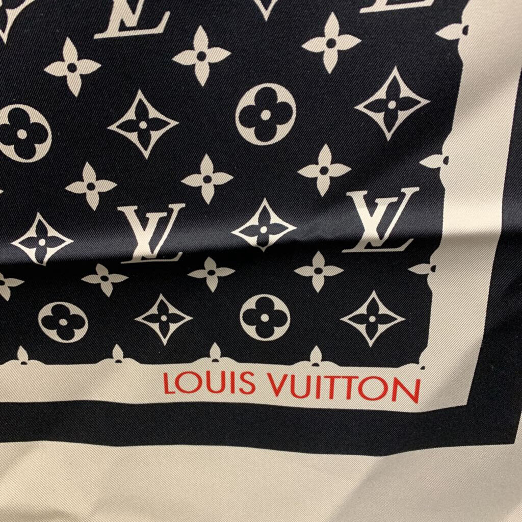 Louis Vuitton Scarf