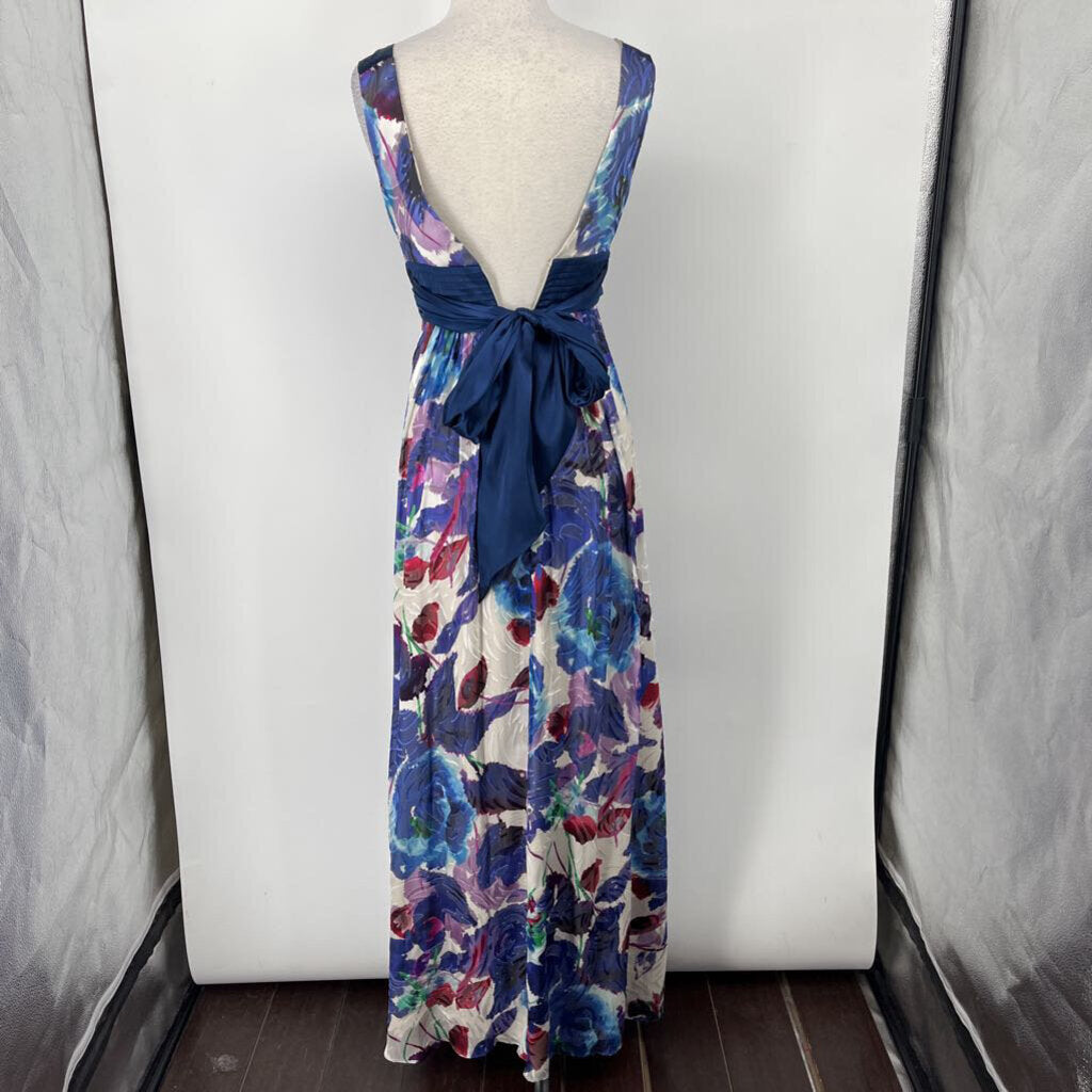 BCBG Slvls Floral Maxi Dress