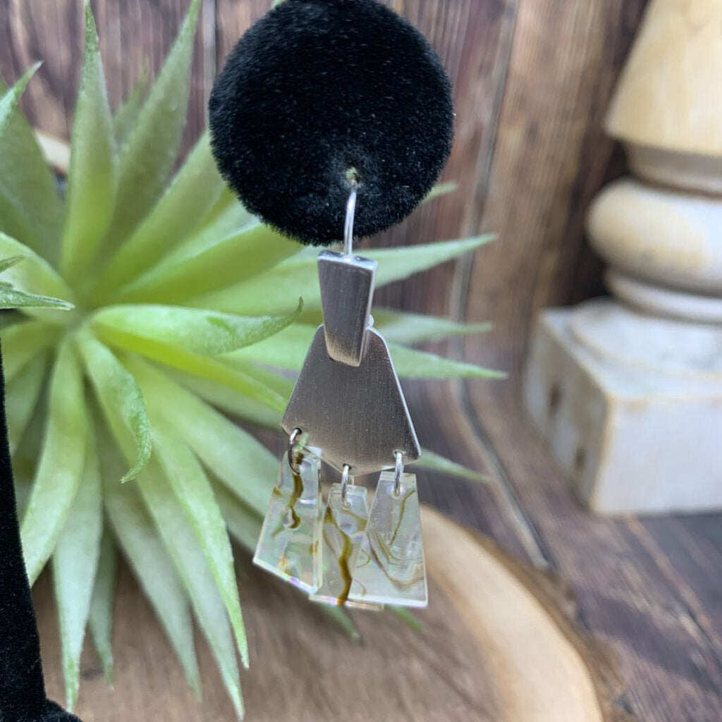 Kendra Scott Shell Drop Earrings